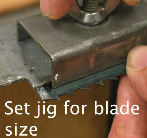 Set jig for blad size