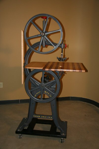 Figure 3. A circa 1897 20-inch Crescent Band Saw that is branded with the Silver Manufacturing Co. name cast into the base.